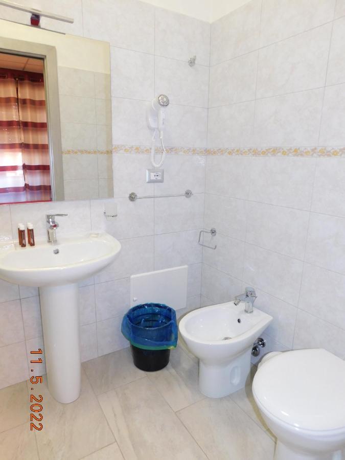 B&B Divino Càbras Buitenkant foto